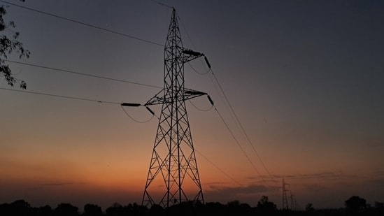 90-Minute Power Outage Disrupts Mumbai