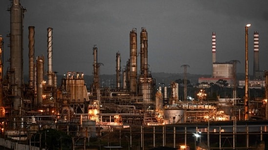 India Purchases 30 Million Barrels of Russian Oil